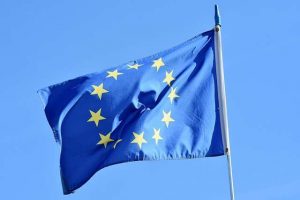 elezioni europee, 26 maggio, bandiera europea Francesca Puglisi